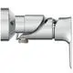 Brausearmatur in Chromoptik von Ideal Standard, mit schlankem Design und seitlichem Auslauf, montiert zur Wand.